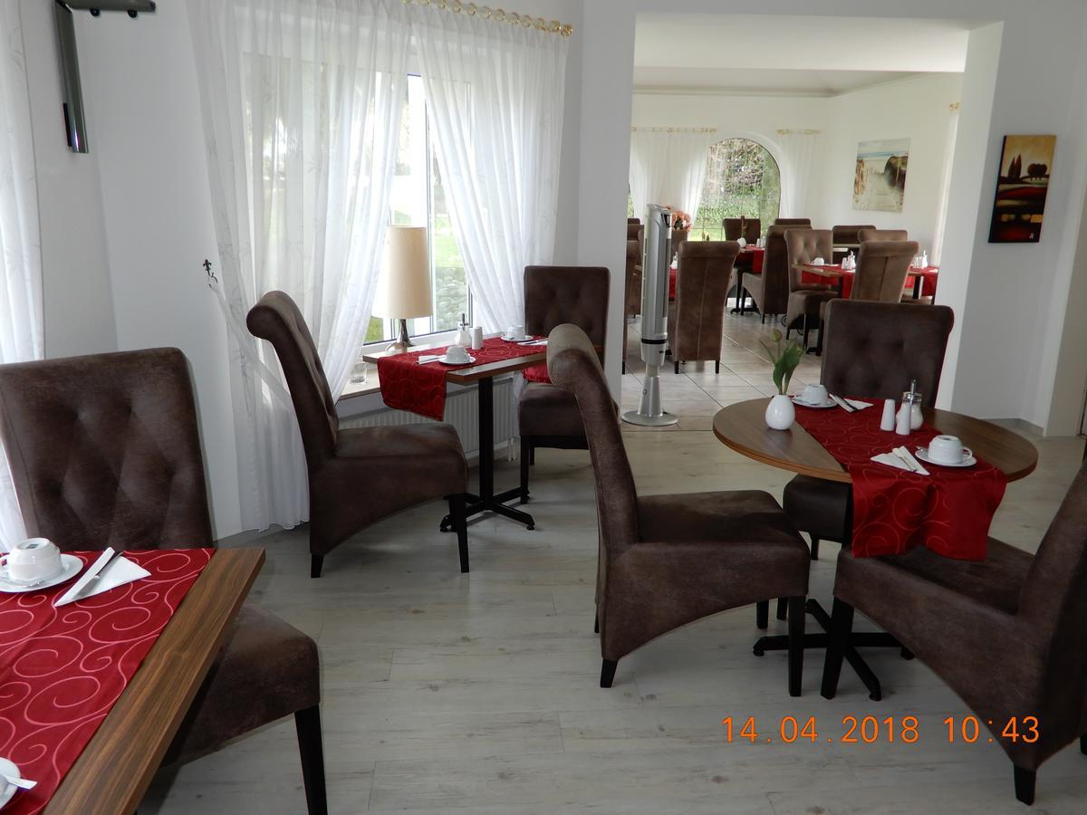 Hotel Kurallee Меерсбург Экстерьер фото